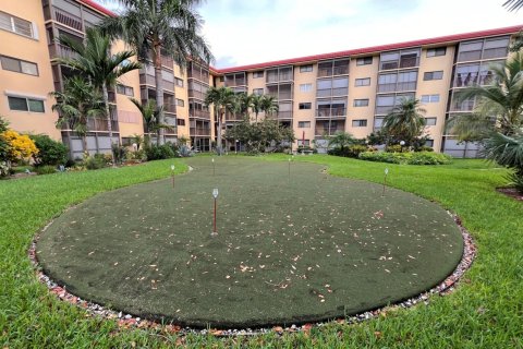 Condominio en venta en Pompano Beach, Florida, 1 dormitorio, 70.61 m2 № 2249626 - foto 22