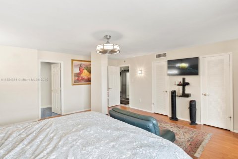 Condominio en venta en Aventura, Florida, 4 dormitorios, 221.76 m2 № 1790651 - foto 22