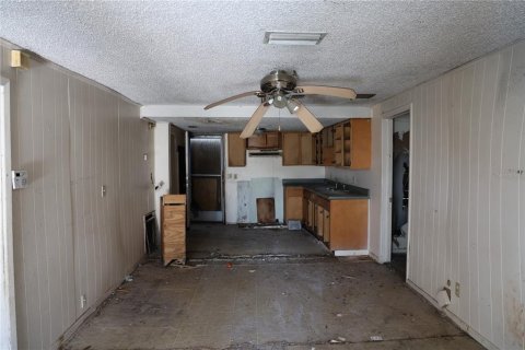 House in Lake Wales, Florida 2 bedrooms, 104.42 sq.m. № 2148829 - photo 6