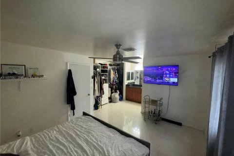 Touwnhouse à vendre à Pompano Beach, Floride: 3 chambres, 132.66 m2 № 1808962 - photo 13
