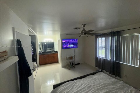 Touwnhouse à vendre à Pompano Beach, Floride: 3 chambres, 132.66 m2 № 1808962 - photo 12