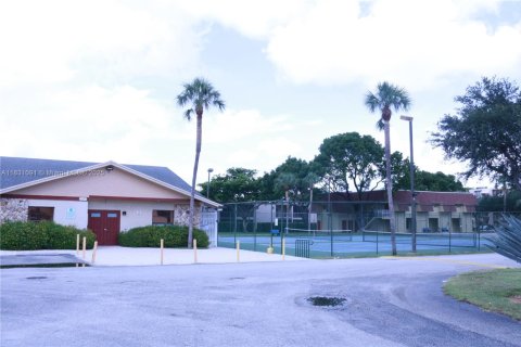 Touwnhouse à vendre à Pompano Beach, Floride: 3 chambres, 132.66 m2 № 1808962 - photo 19