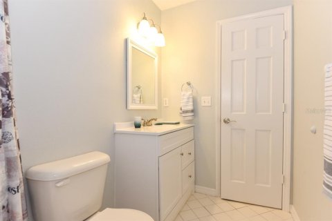 House in Ormond Beach, Florida 4 bedrooms, 236.34 sq.m. № 1736886 - photo 16