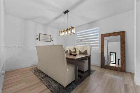 Casa en venta en Homestead, Florida, 4 dormitorios, 241.36 m2 № 2046965 - foto 10