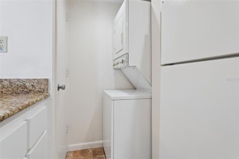 Copropriété à vendre à Clearwater, Floride: 2 chambres, 117.43 m2 № 2391153 - photo 14