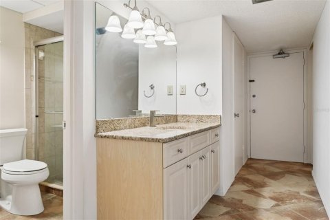 Copropriété à vendre à Clearwater, Floride: 2 chambres, 117.43 m2 № 2391153 - photo 20