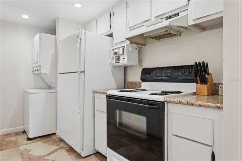Copropriété à vendre à Clearwater, Floride: 2 chambres, 117.43 m2 № 2391153 - photo 12