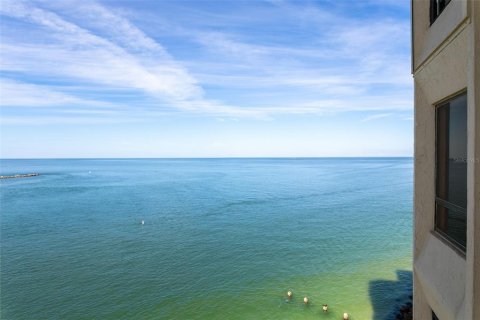 Copropriété à vendre à Clearwater, Floride: 2 chambres, 117.43 m2 № 2391153 - photo 4
