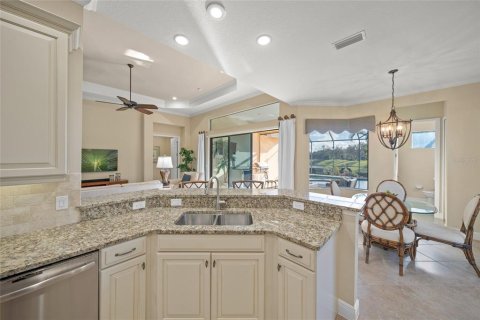 Villa ou maison à louer à Lakewood Ranch, Floride: 3 chambres, 260.22 m2 № 2381035 - photo 14