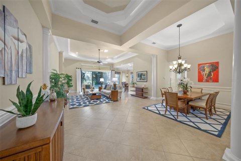 Villa ou maison à louer à Lakewood Ranch, Floride: 3 chambres, 260.22 m2 № 2381035 - photo 9