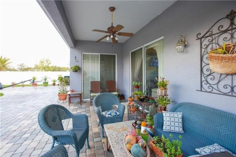 Villa ou maison à louer à Orlando, Floride: 4 chambres, 236.99 m2 № 1853035 - photo 19