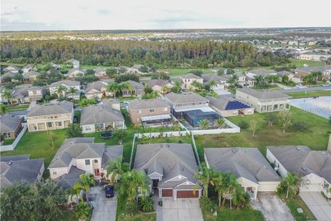 Villa ou maison à louer à Orlando, Floride: 4 chambres, 236.99 m2 № 1853035 - photo 2
