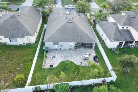 Villa ou maison à louer à Orlando, Floride: 4 chambres, 236.99 m2 № 1853035 - photo 22