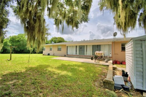 House in Frostproof, Florida 3 bedrooms, 233 sq.m. № 1718966 - photo 11