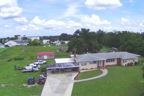 House in Frostproof, Florida 3 bedrooms, 233 sq.m. № 1718966 - photo 7