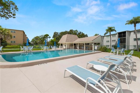 Condominio en venta en Dunedin, Florida, 1 dormitorio, 85.01 m2 № 1854693 - foto 30