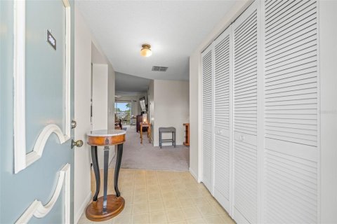 Condominio en venta en Dunedin, Florida, 1 dormitorio, 85.01 m2 № 1854693 - foto 4