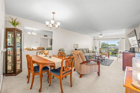 Condominio en venta en Dunedin, Florida, 1 dormitorio, 85.01 m2 № 1854693 - foto 11