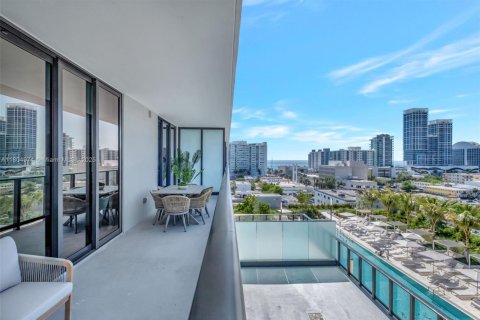 Condo in Miami Beach, Florida, 2 bedrooms  № 1727790 - photo 2