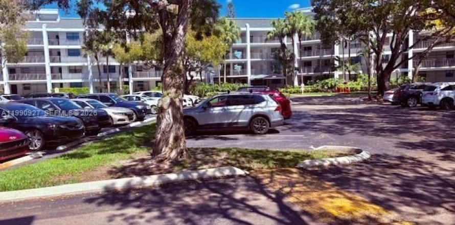 Condo à Weston, Floride, 2 chambres  № 2058088