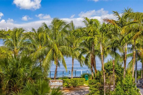 Купить кондоминиум в Майами-Бич, Флорида 1 спальня, 78.97м2, № 2037334 - фото 4