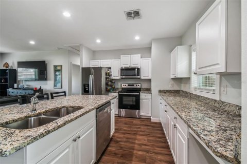 House in Holiday, Florida 3 bedrooms, 132.39 sq.m. № 1852567 - photo 7