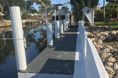 House in Fort Lauderdale, Florida 3 bedrooms, 107.4 sq.m. № 1920239 - photo 12
