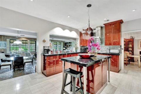 Villa ou maison à vendre à Coral Gables, Floride: 5 chambres, 373.84 m2 № 1935455 - photo 7