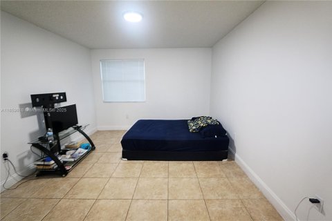 Copropriété à louer à Doral, Floride: 2 chambres, 102.66 m2 № 1890751 - photo 17