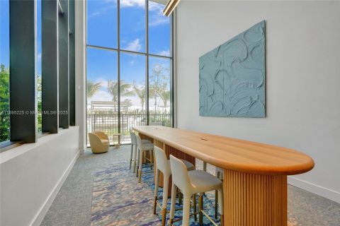 Copropriété à vendre à Miami Beach, Floride: 2 chambres, 92.44 m2 № 2014312 - photo 30