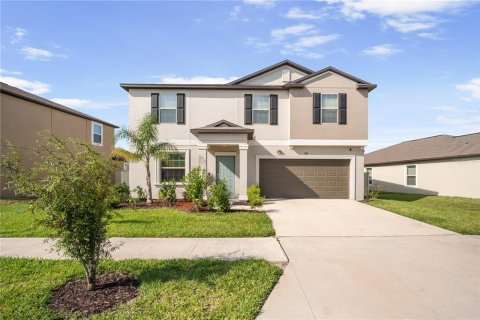 House in Wesley Chapel, Florida 4 bedrooms, 239.87 sq.m. № 1881152 - photo 1