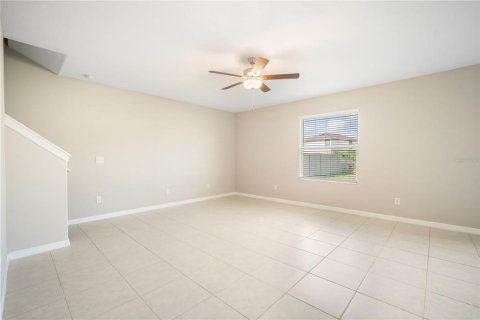 House in Wesley Chapel, Florida 4 bedrooms, 239.87 sq.m. № 1881152 - photo 7