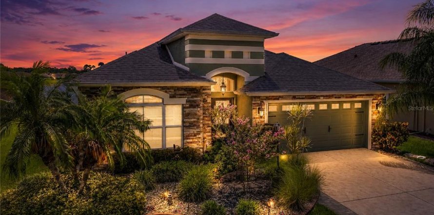 Casa en Parrish, Florida 4 dormitorios, 187.48 m2 № 2157044