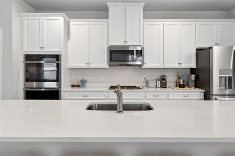 Casa en venta en Apopka, Florida, 3 dormitorios, 198.16 m2 № 2144799 - foto 6