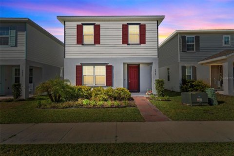 Villa ou maison à Apopka, Floride 3 chambres, 198.16 m2 № 2144799