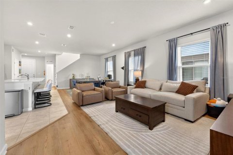 Casa en venta en Apopka, Florida, 3 dormitorios, 198.16 m2 № 2144799 - foto 15