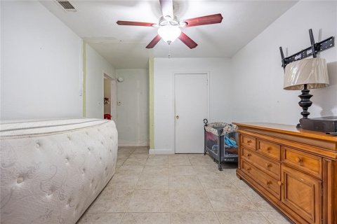 Casa en venta en Tampa, Florida, 2 dormitorios, 100.33 m2 № 2408541 - foto 25