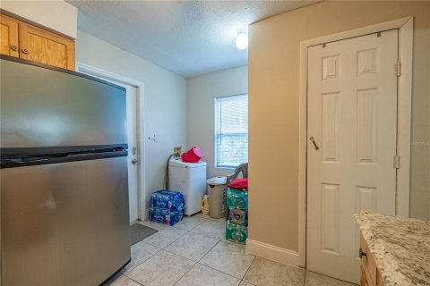 Casa en venta en Tampa, Florida, 2 dormitorios, 100.33 m2 № 2408541 - foto 15