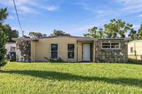Casa en Orlando, Florida 3 dormitorios, 82.5 m2 № 2377981