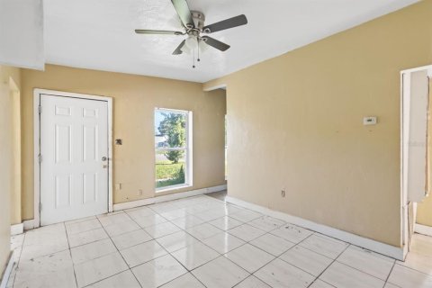 Casa en venta en Orlando, Florida, 3 dormitorios, 82.5 m2 № 2377981 - foto 9
