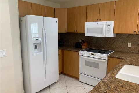 Casa en alquiler en Bradenton, Florida, 3 dormitorios, 133.69 m2 № 1651515 - foto 8