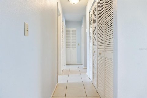 Casa en venta en Port Charlotte, Florida, 3 dormitorios, 140.84 m2 № 1825276 - foto 19