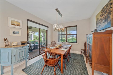 Villa ou maison à vendre à North Port, Floride: 2 chambres, 180.88 m2 № 1902981 - photo 15