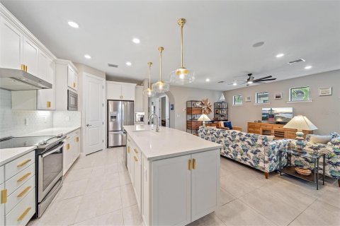 Villa ou maison à vendre à North Port, Floride: 2 chambres, 180.88 m2 № 1902981 - photo 17