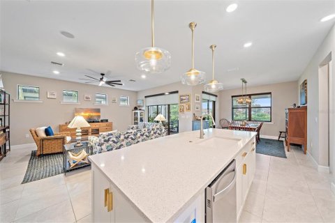 Villa ou maison à vendre à North Port, Floride: 2 chambres, 180.88 m2 № 1902981 - photo 14