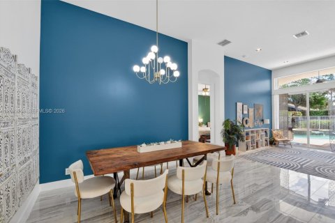 House in Lake Worth, Florida 4 bedrooms, 197.42 sq.m. № 2068843 - photo 8