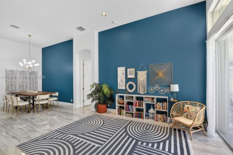 House in Lake Worth, Florida 4 bedrooms, 197.42 sq.m. № 2068843 - photo 11