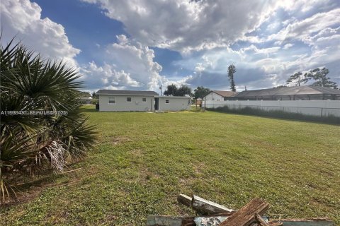 Villa ou maison à vendre à Englewood, Floride: 2 chambres № 1994391 - photo 22