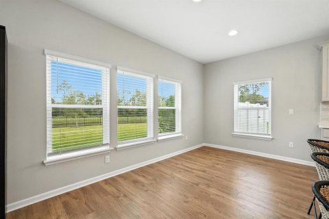House in Palm Coast, Florida 4 bedrooms, 225.1 sq.m. № 1854607 - photo 15