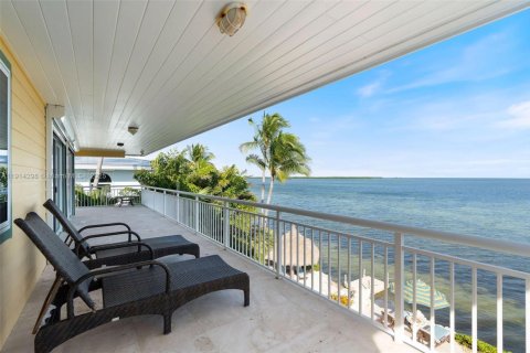House in Key Largo, Florida 3 bedrooms № 2034924 - photo 20